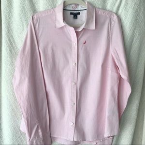 SZ 16 Women’s Nautica long sleeve Button Down